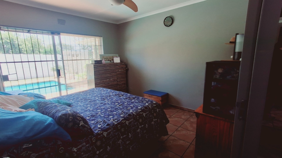 4 Bedroom Property for Sale in Roodia Free State